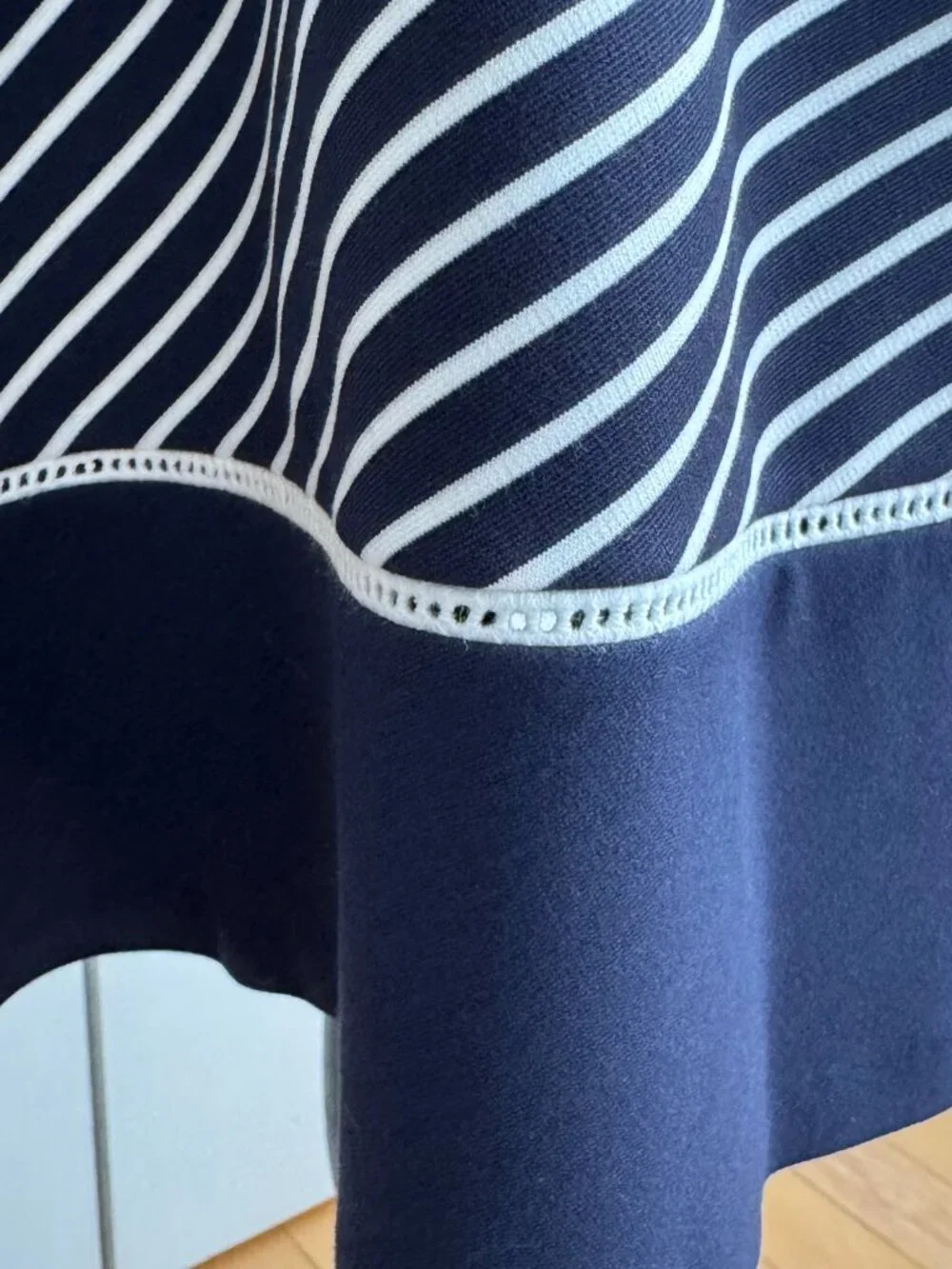 Kate Spade - striped ponte fit & flare dress - size 4 - Picture 6 of 7